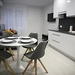 Apartament E&r-2 Plaza Espana *