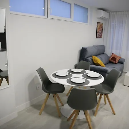 E&r-2 Plaza Espana Appartement