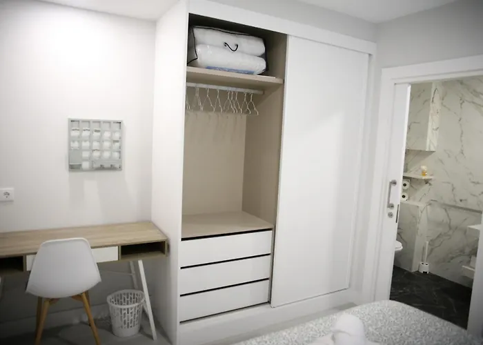 E&r-2 Plaza Espana Lejlighed